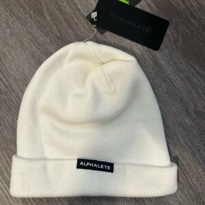 alphalete beanie